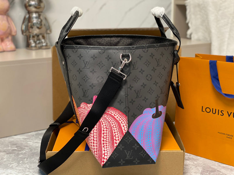 1984 LuVi Monogram Bags - 1056 Bags Fashion Waves