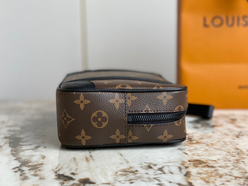 BFWD - LOV Bags - 946 Bags Fashion Waves