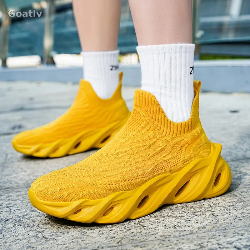 BLAZE 'Raptor Rampage' T4 Sneakers - Goatlv
