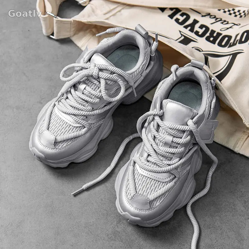 Chaos Reverberation T4 Sneakers - Goatlv
