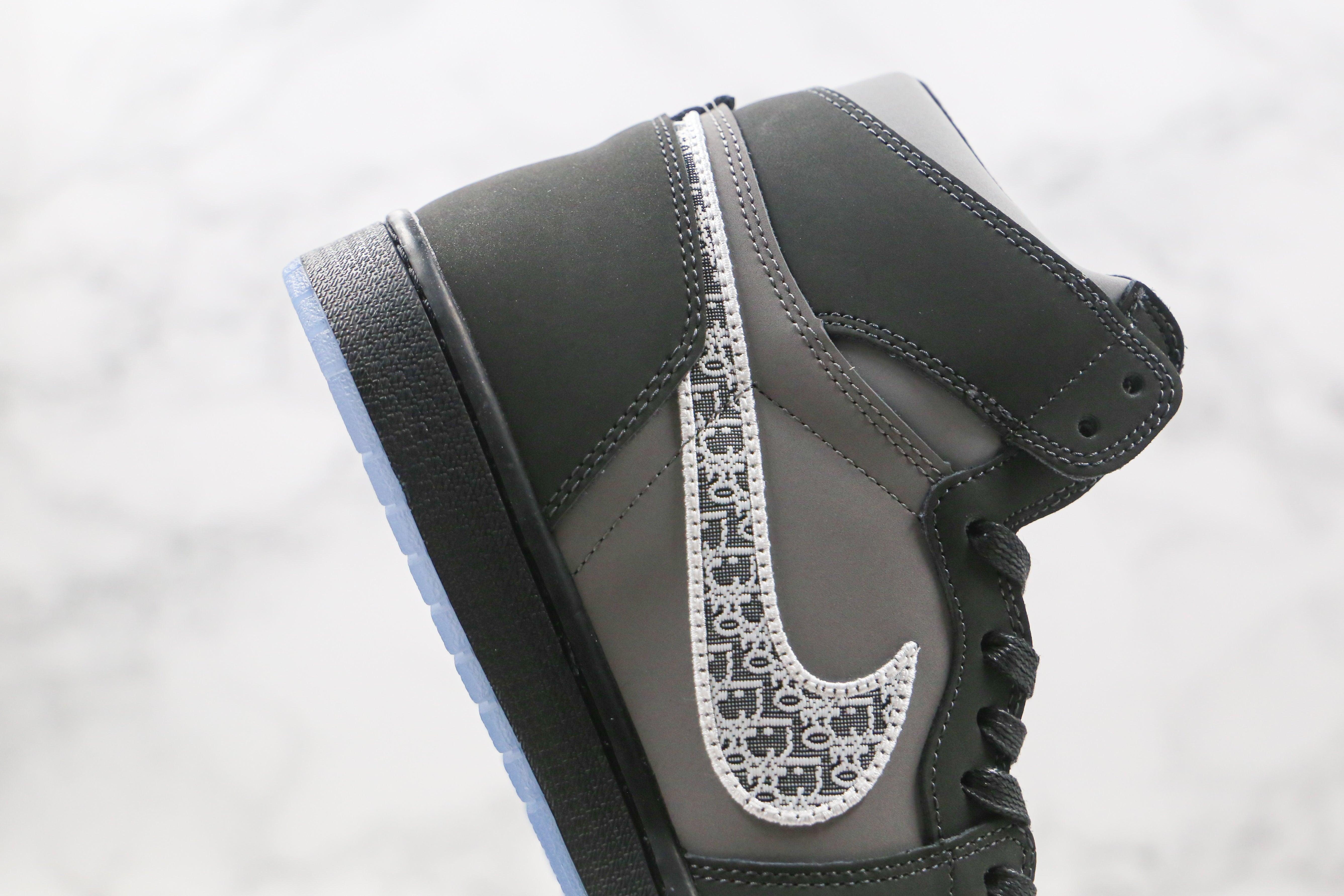Custom AJ1 Dior x Air Jordan 1 - sneakerhypesusa