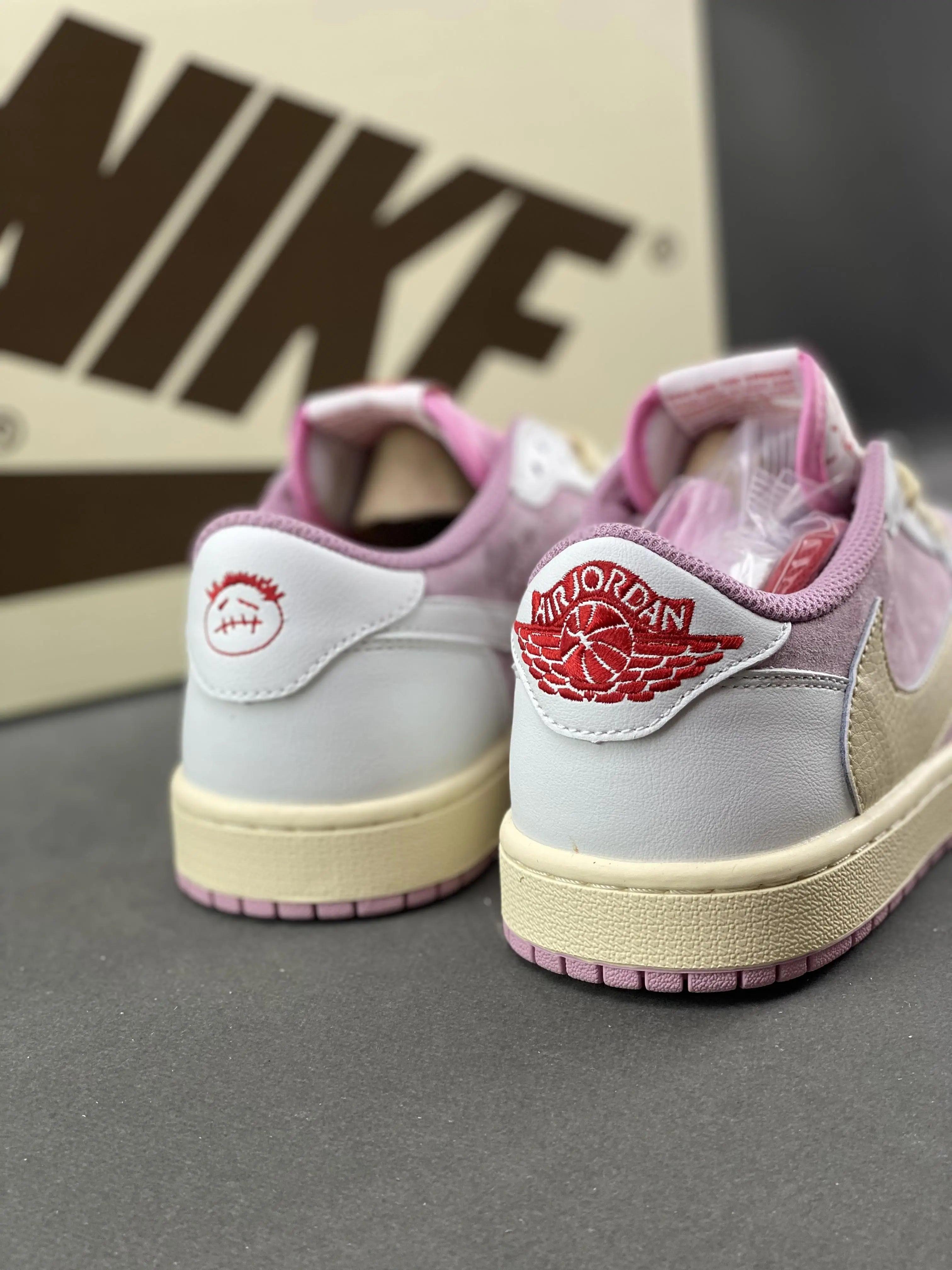 Custom Travis Scott x Air Jordan 1 DM7866-600 - sneakershuborg