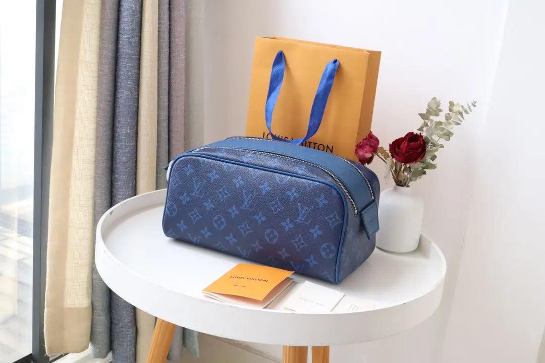 LV Monogram M30849 outblackco