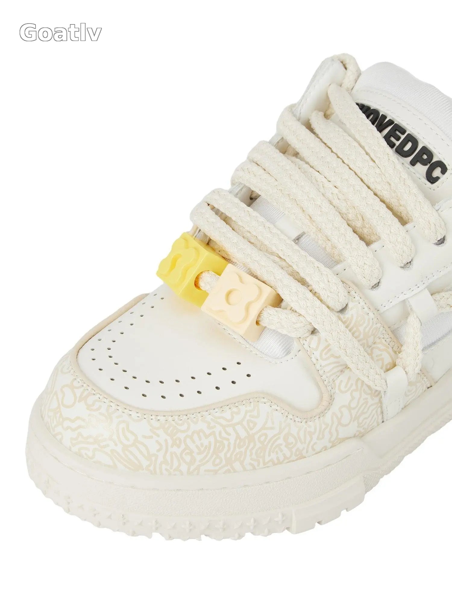 Sneakerhub Everything Goes With Casual Sneakers - 1931 - Goatlv