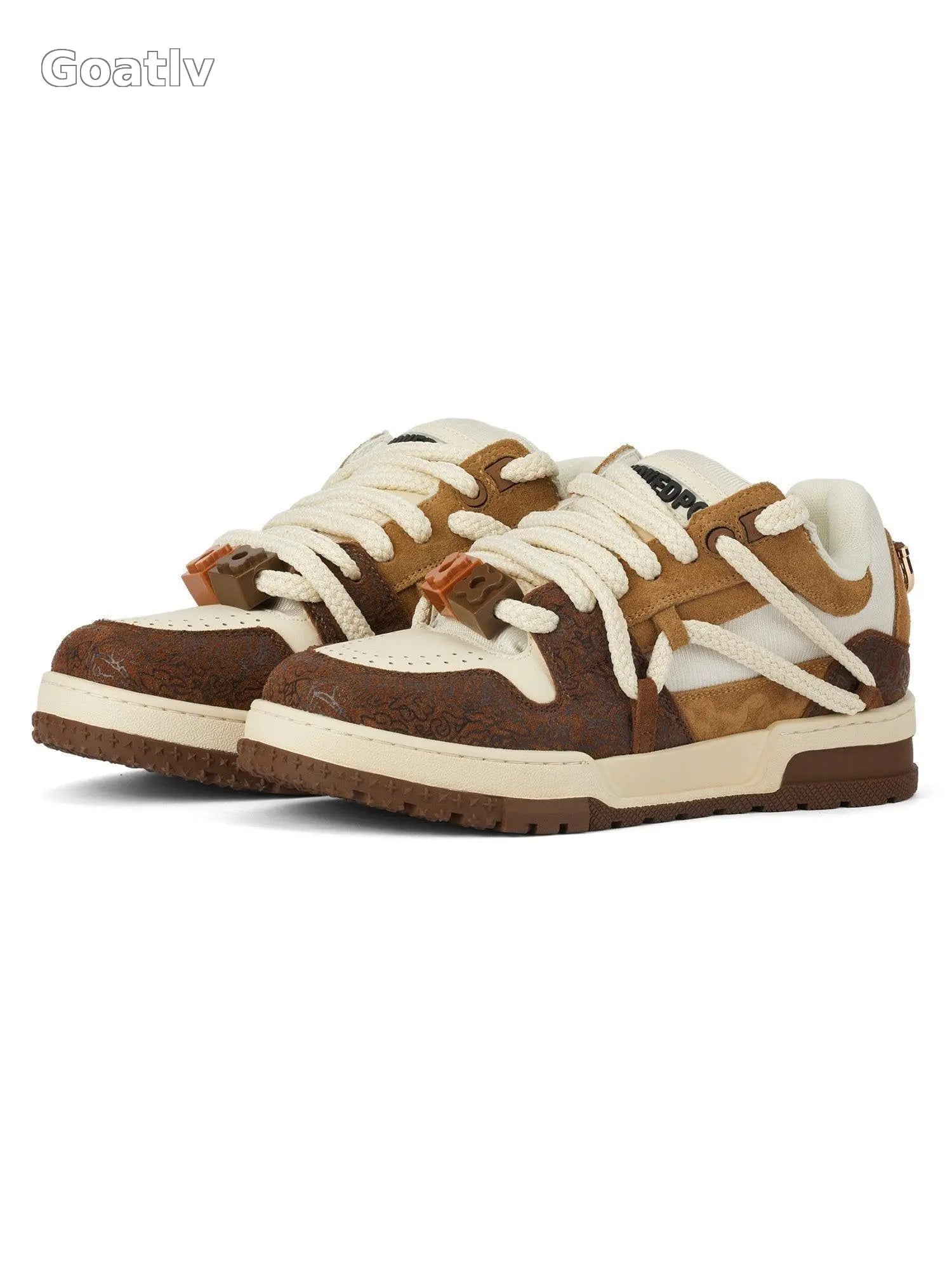 Sneakerhub Everything Goes With Casual Sneakers - 1931 - Goatlv