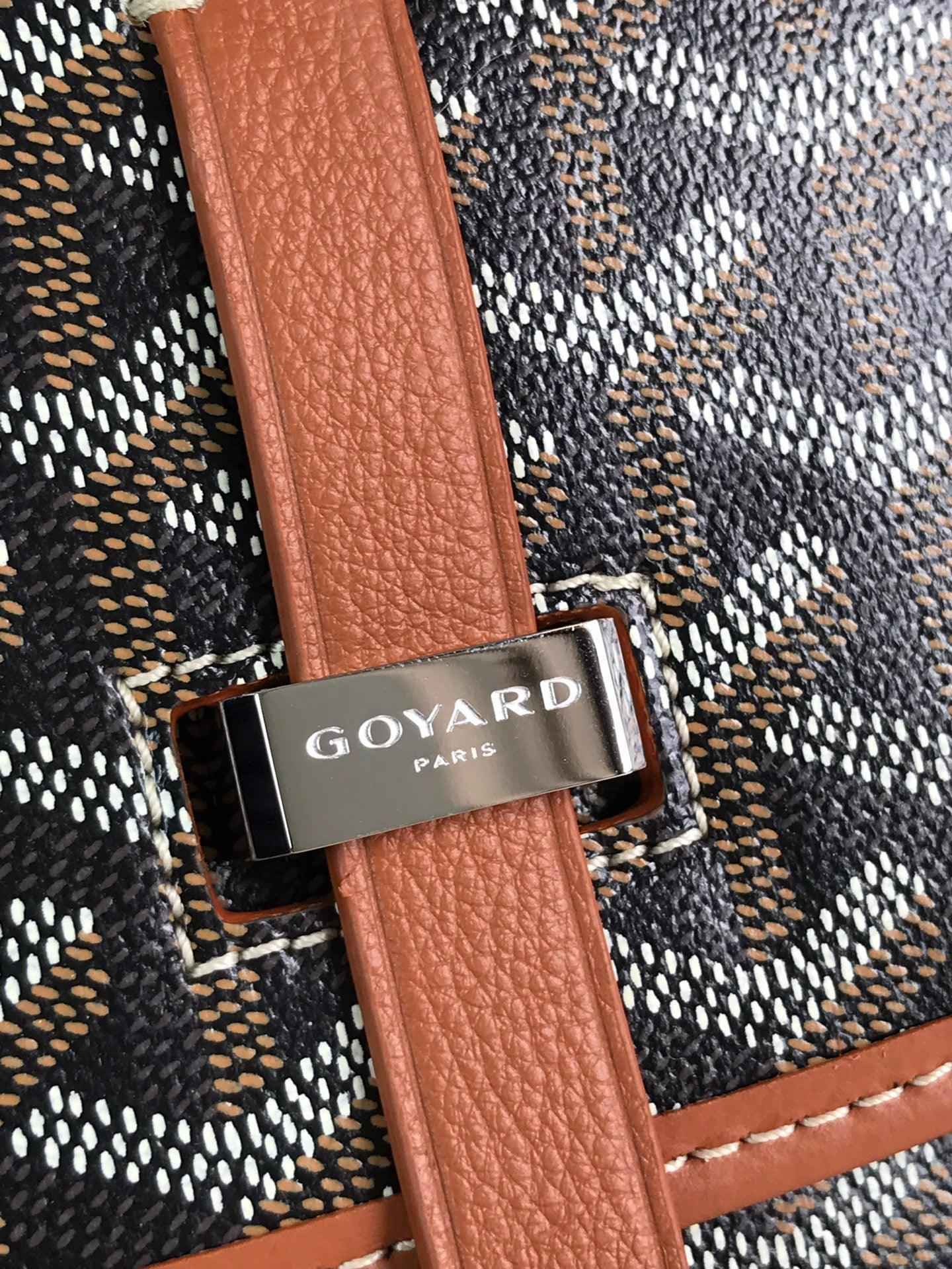 1984 - GYD BeLuViédère Bags - 020198-6
