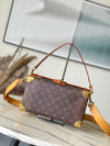 LV Soul Trunk East West Monogram Dus M11744 1984brand