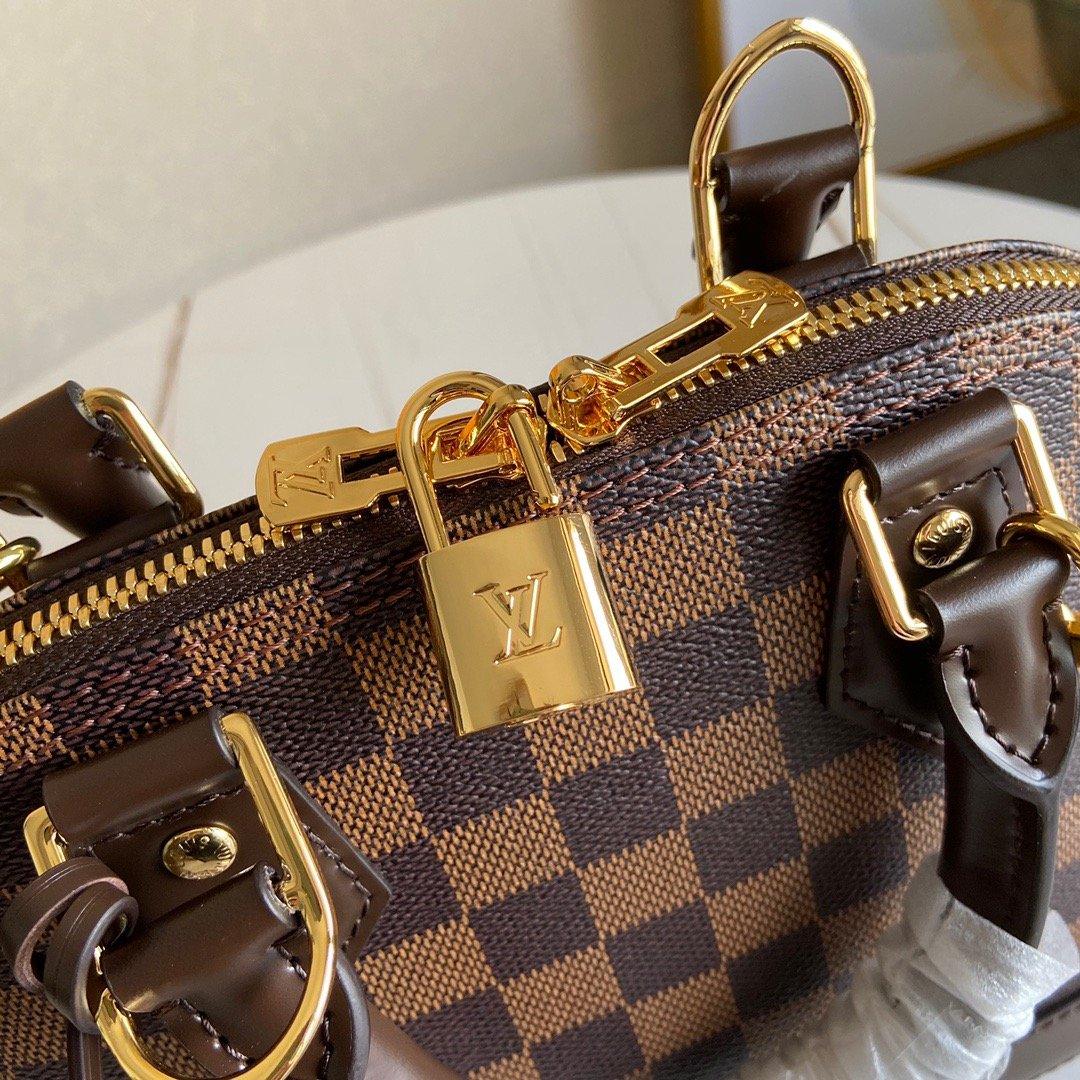 Sneakerhill - Luxury Edition Bags LUV 142 Sneakerhill