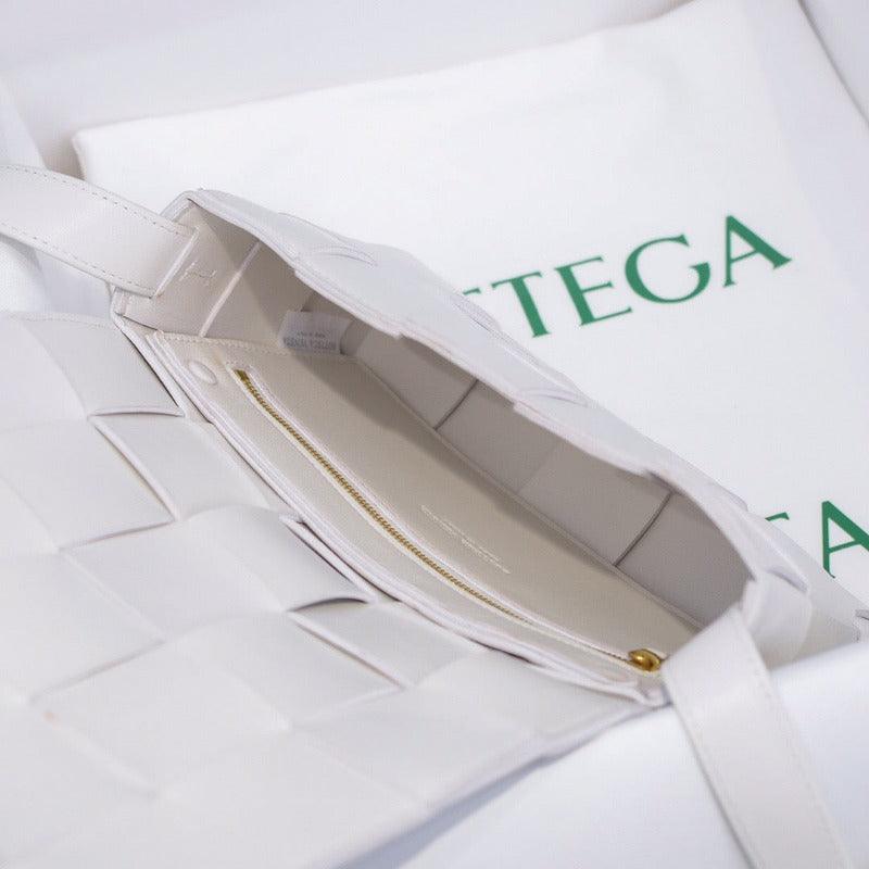 1984 - Cassette Shoulder Bag White - GoatLV