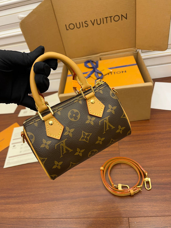 BFWD - LOV Bags - 1034 Bags Fashion Waves