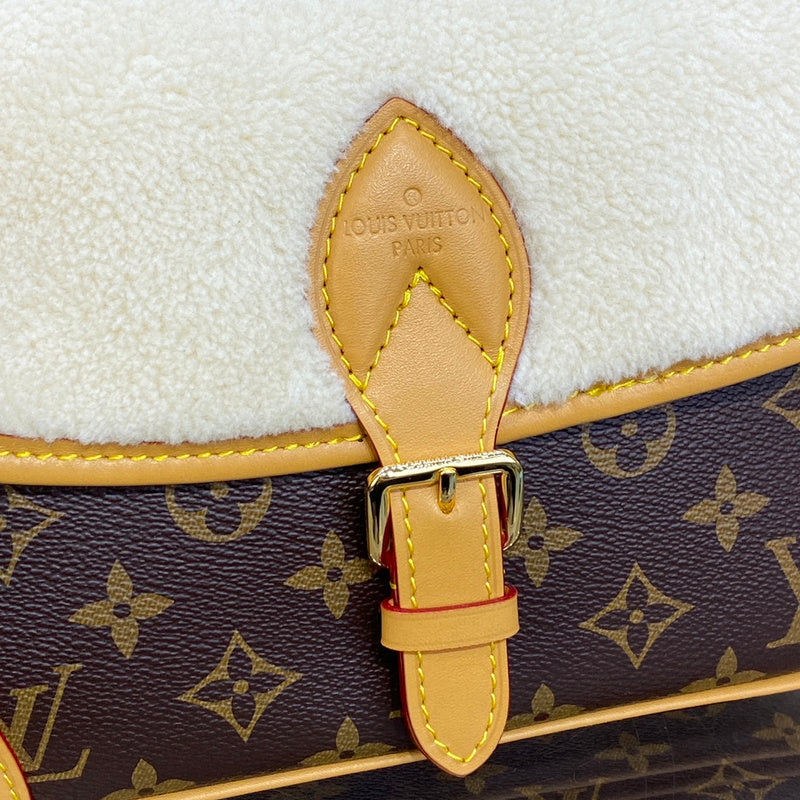 BFWD - LOV Bags - 2074 Bags Fashion Waves
