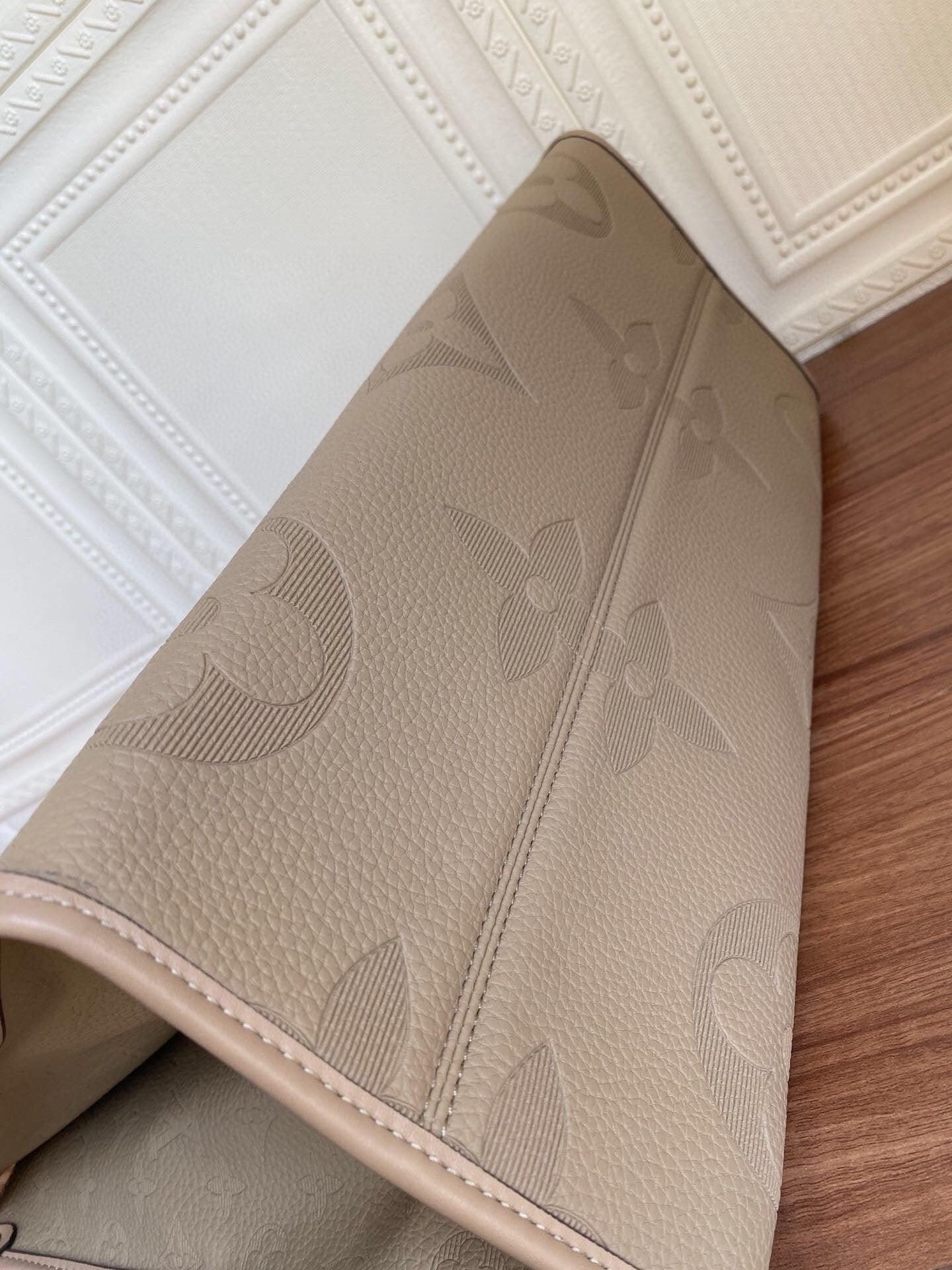 Sneakerhill - Luxury Edition Bags LUV 458 Sneakerhill