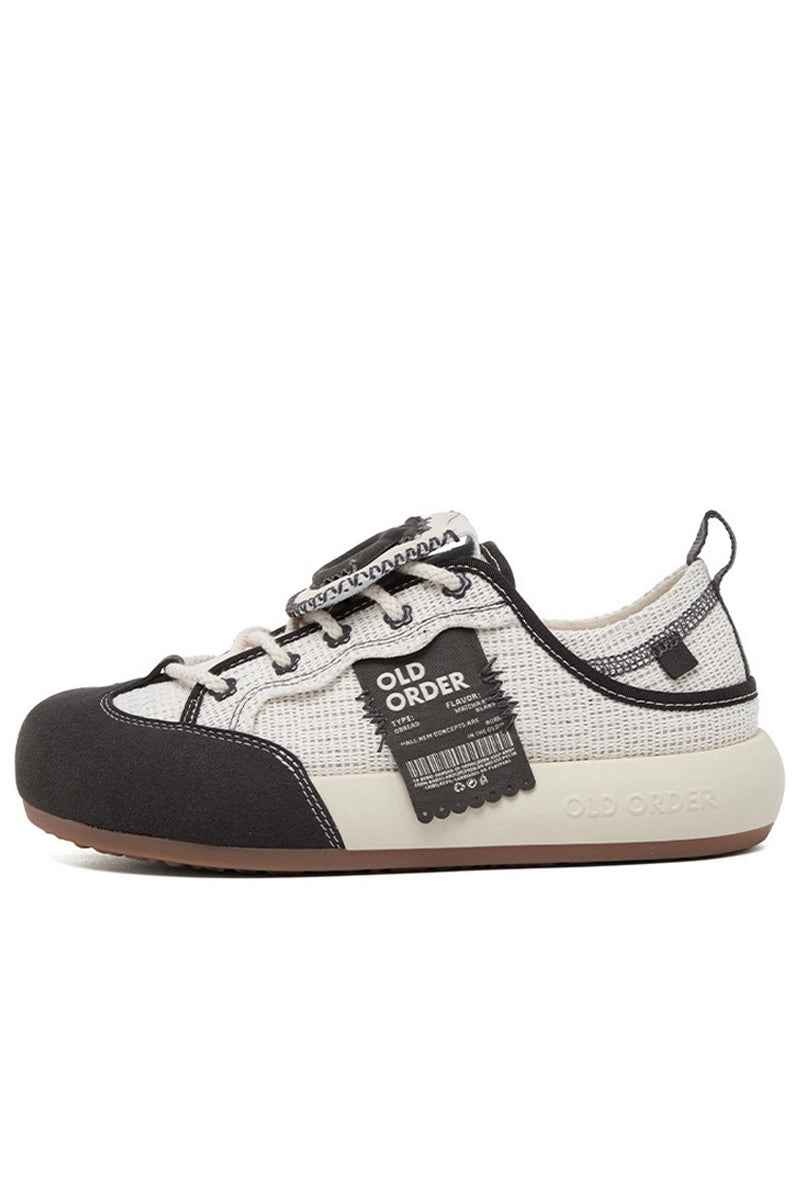 Tag Canvas Sneakers