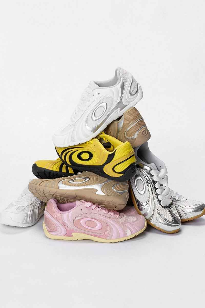 Retro Performance Running Sneakers