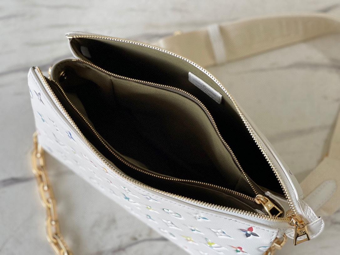 LV Monogram M21209 luxurysteps