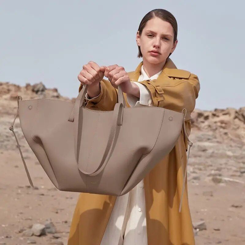 Elegant Large Leather Shoulder Bag Trendha