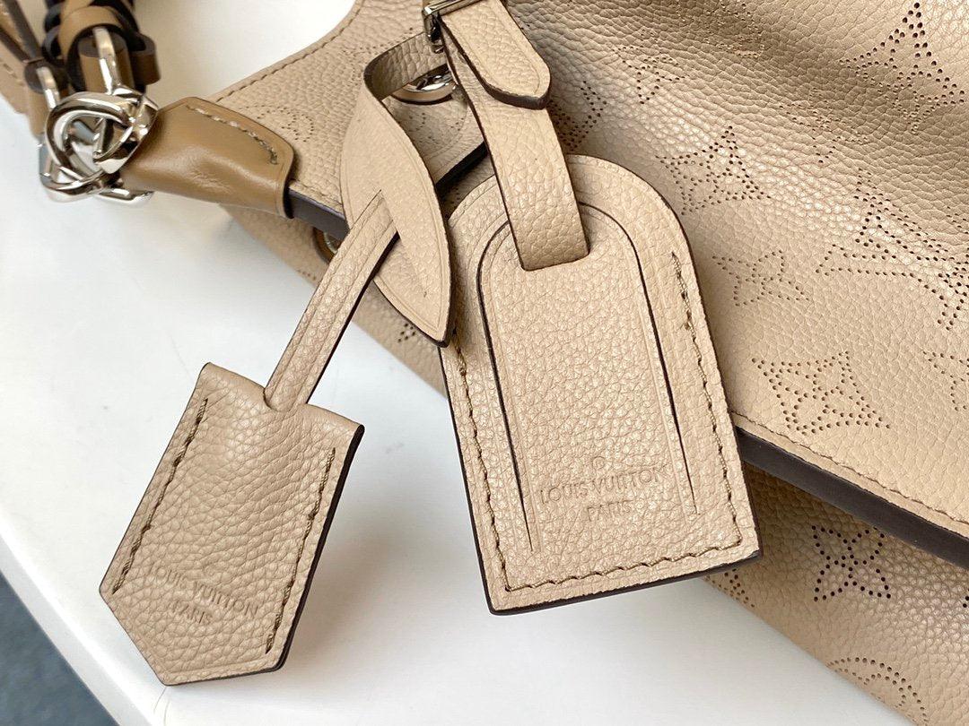LuVi Muria Monogram M55799 luxurysteps