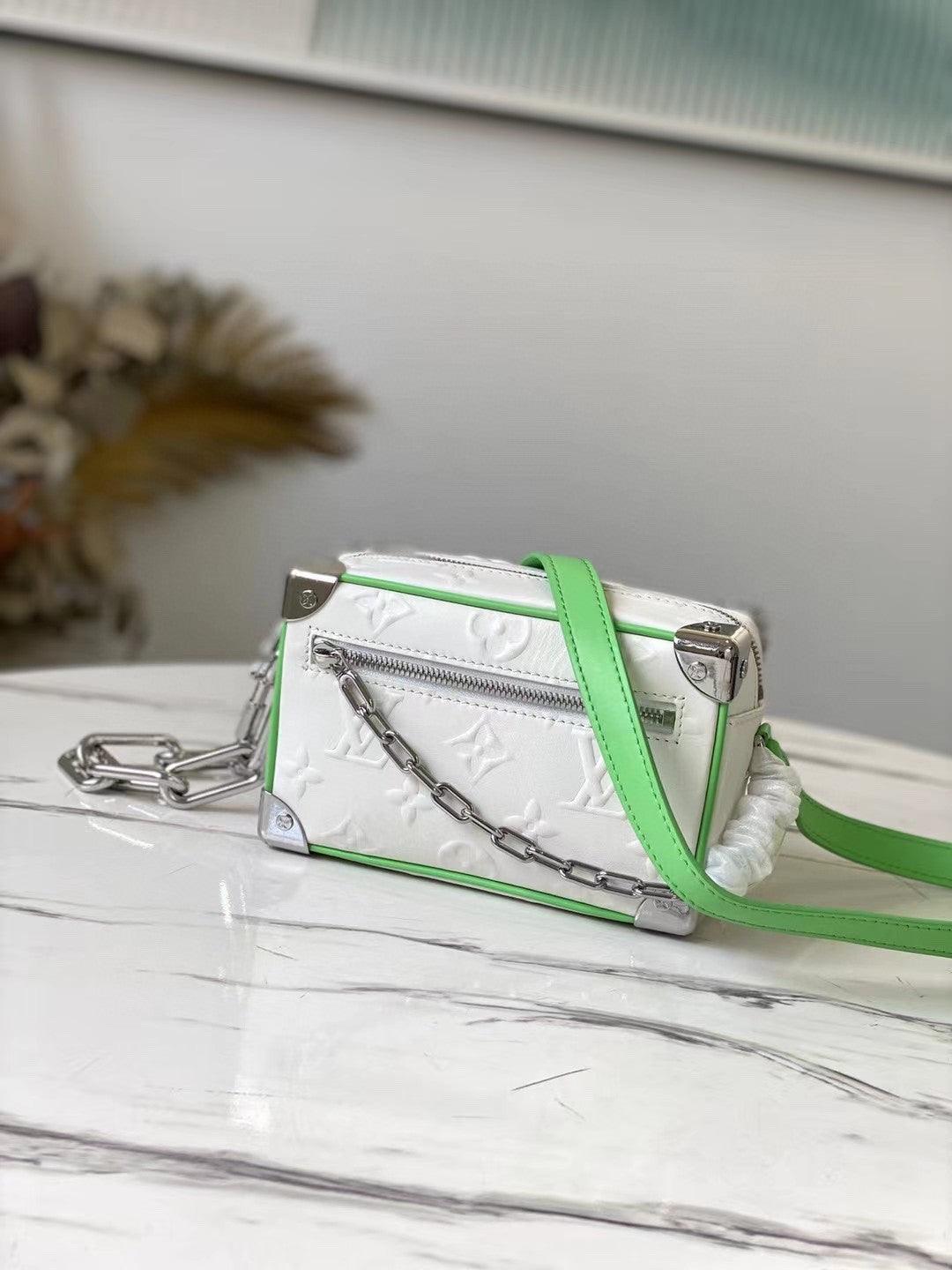 LuVi MONOGRAM M44480 LUXURYSTEPSCO