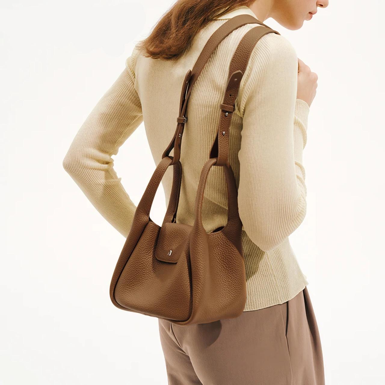 Luxury Leather Handbag for Women - Large Capacity Crossbody & Shoulder Bag Trendha